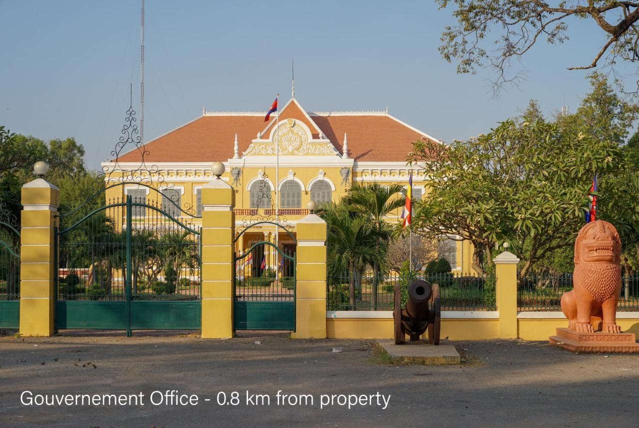 Royal Hotel Battambang Ngoại thất bức ảnh